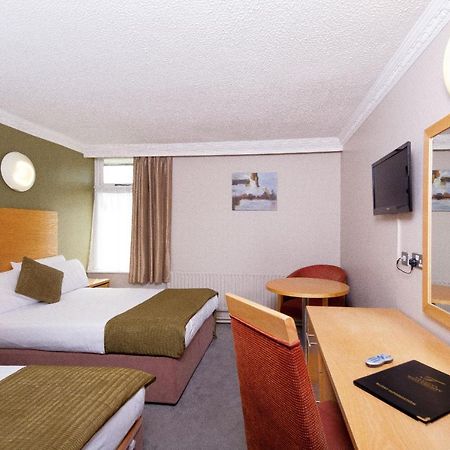 Treacys West County Conference And Leisure Centre Hotel Ennis Buitenkant foto
