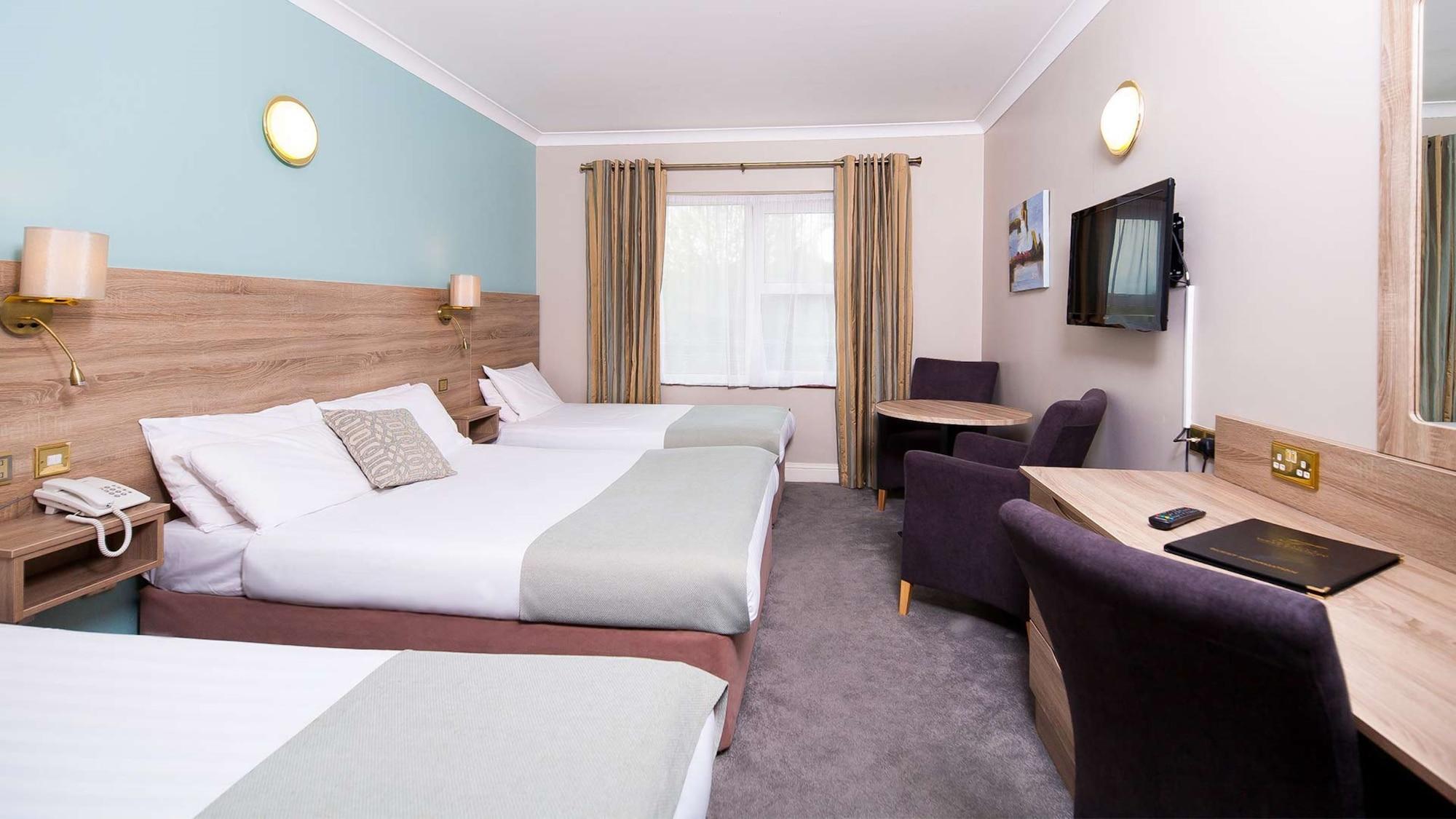 Treacys West County Conference And Leisure Centre Hotel Ennis Buitenkant foto