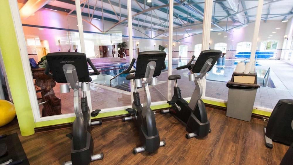 Treacys West County Conference And Leisure Centre Hotel Ennis Buitenkant foto