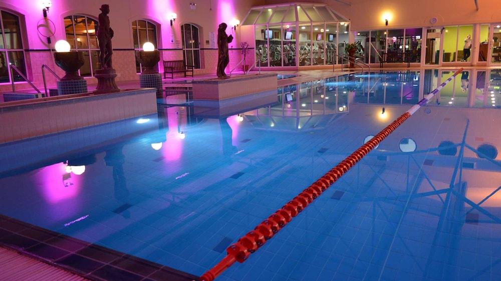 Treacys West County Conference And Leisure Centre Hotel Ennis Buitenkant foto